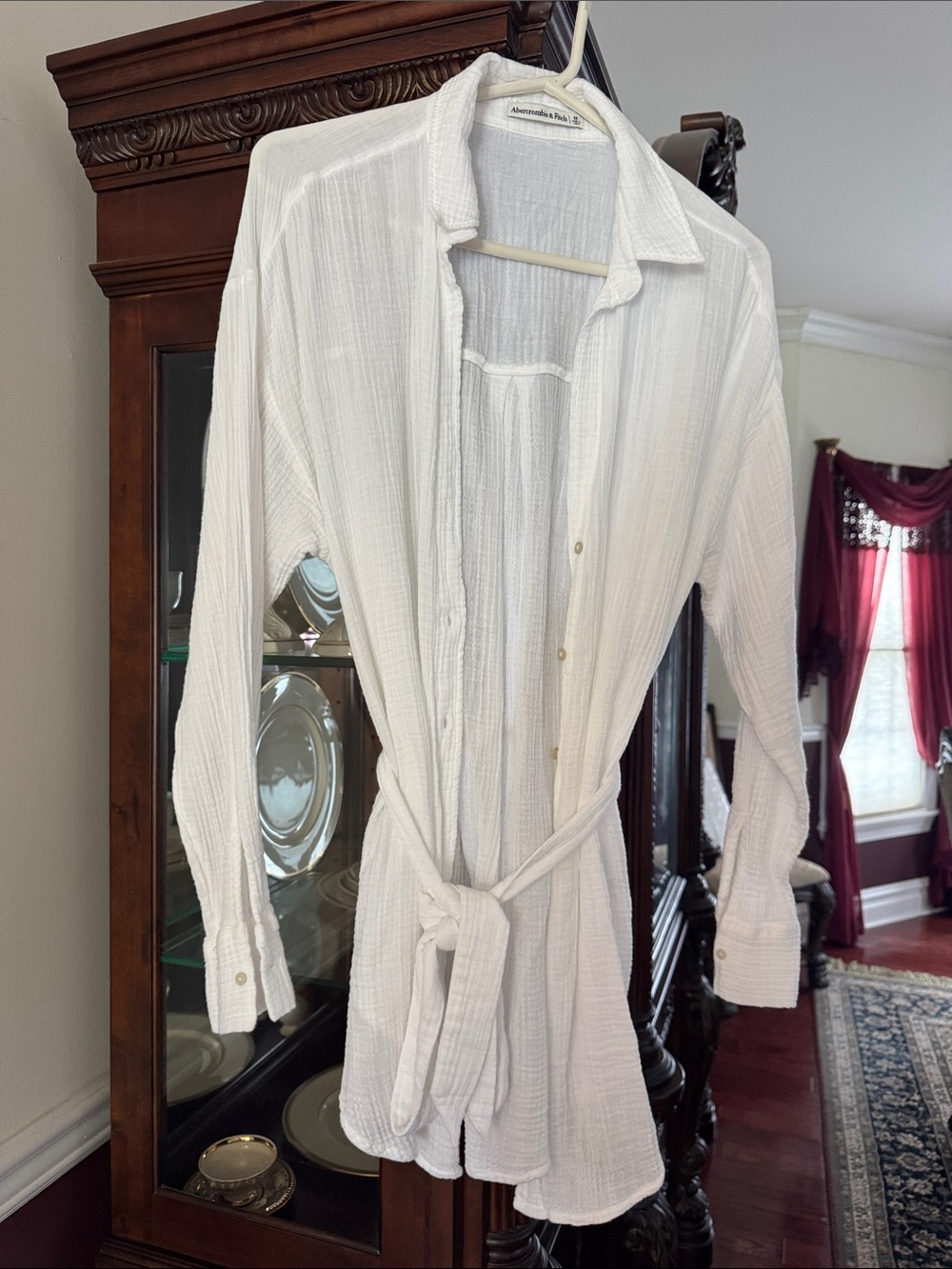 Abercrombie & Fitch White Textured Button-Down Shirt with Waist Tie